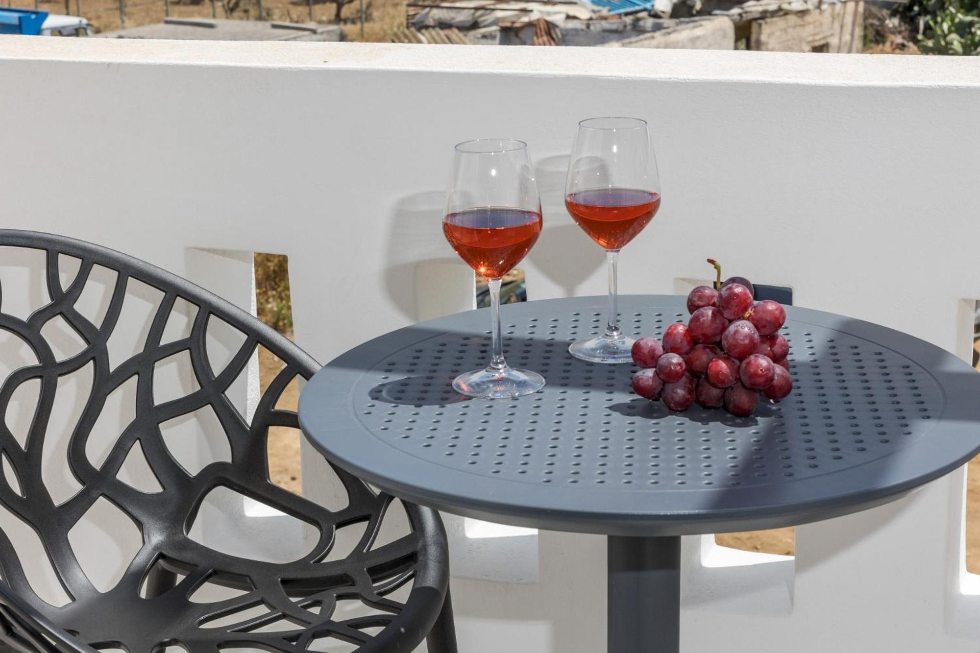 Alenor City Hotel Naxos City ภายนอก รูปภาพ