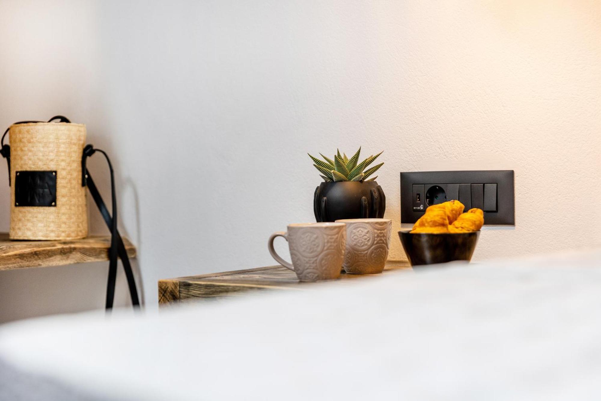 Alenor City Hotel Naxos City ภายนอก รูปภาพ